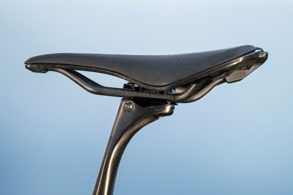 Defy Advanced SL (2024) | Giant Bicycles Japan 日本