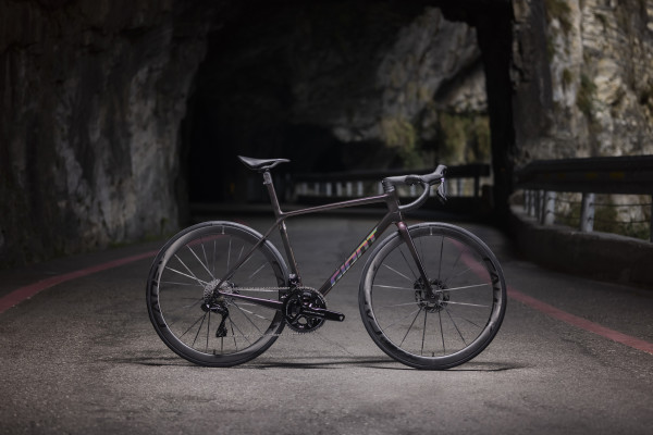 Giant TCR Advanced SL 0 DA 2025 Pinnacle of Road Racing Performance Giant Bicycles Canada