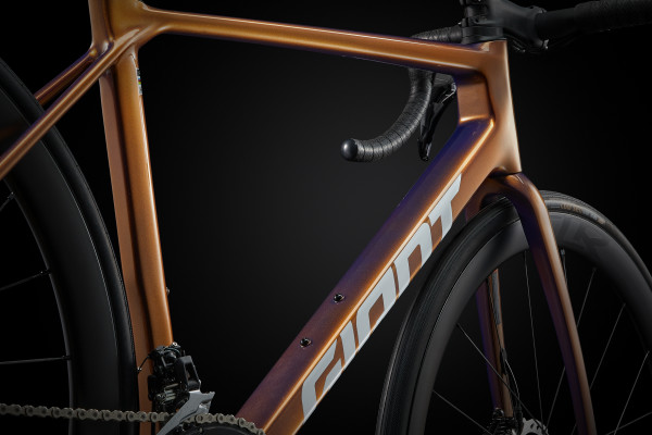 TCR Advanced Pro 2 2025 Race bike Giant Bicycles UK