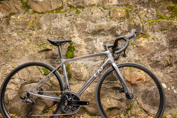 Langma Advanced Disc 2 (2024) | Women Race bike | Liv Cycling US