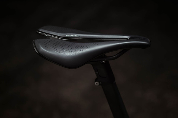 TCR Advanced SL Disc Frameset (2021) | Race bike | Giant