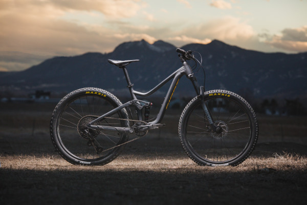 Trance Jr 26 2022 Trail bike Giant Bicycles Canada