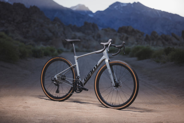 Revolt Advanced 2025 Giant Bicycles Australia