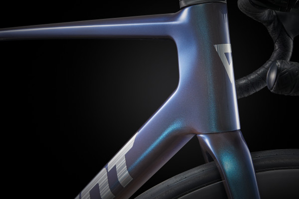 The Total Race Bike | TCR Advanced Pro 0 Di2 | Giant Bicycles US