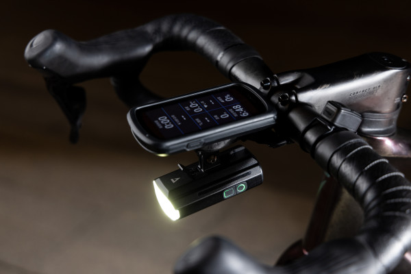 GIANT RECON PLUS HL1400 TL300R セット Recon+ HL 1400 | Giant Bicycles Japan 日本