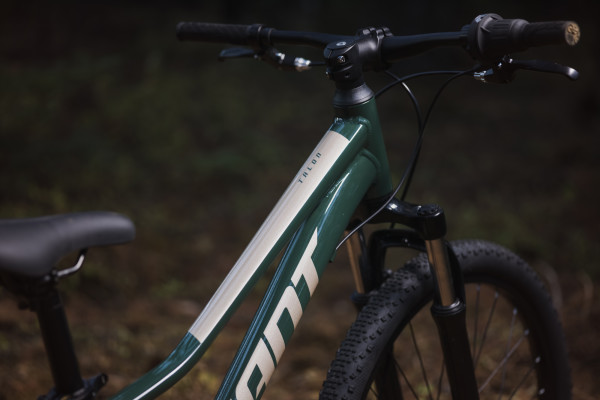Talon 24 Disc 2024 bike Giant Bicycles Australia