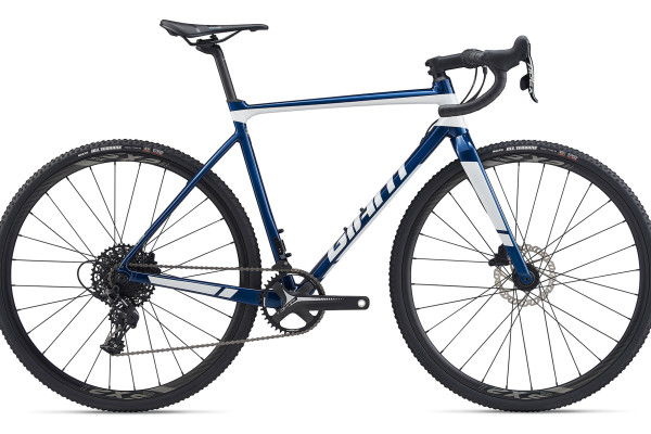 The 2020 TCX SLR 2 in metallic navy features a lightweight ALUXX SLR frameset and Giant D-Fuse composite seatpost. Availability varies by country.