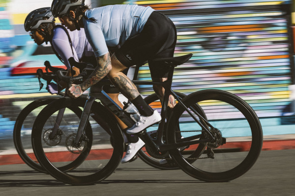 EnviLiv Advanced is ready for your next criterium, road race, or sprint triathlon. 
