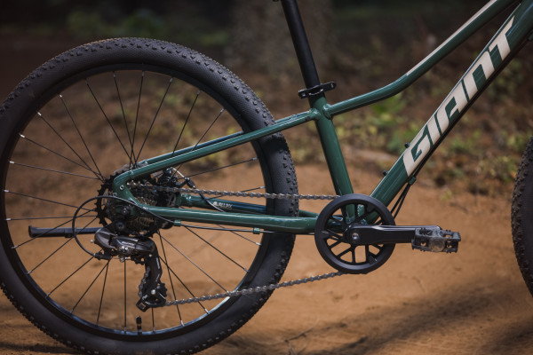 VTT 24 pouces enfant Giant Talon 24 Disc Giant Bicycles FR