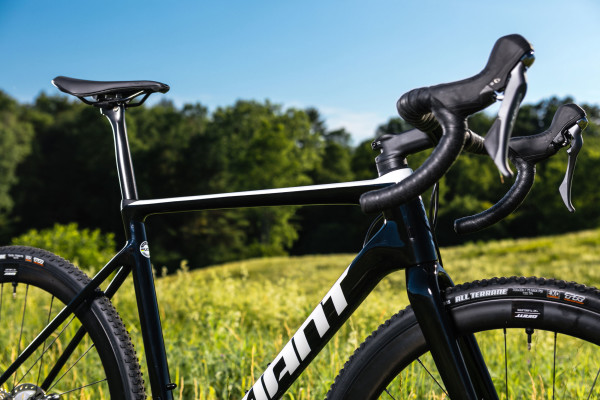Detail foto van de TCX Advanced Pro 1 in Carbon/Unicorn White kleurstelling. Foto: Chris Milliman.
