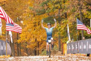 Vrouwenvelder, Carlson Win National Titles for Giant!