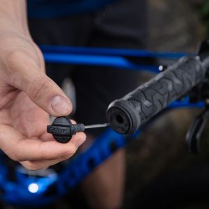 Giant handlebar hot sale end plugs