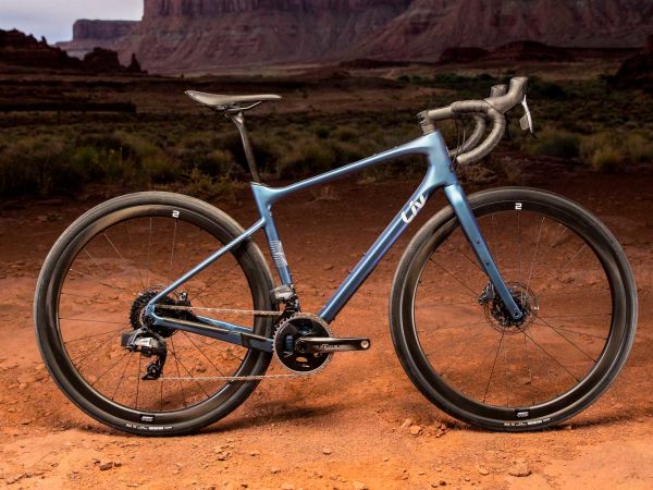 Praise for the All-New Devote Rolls In!