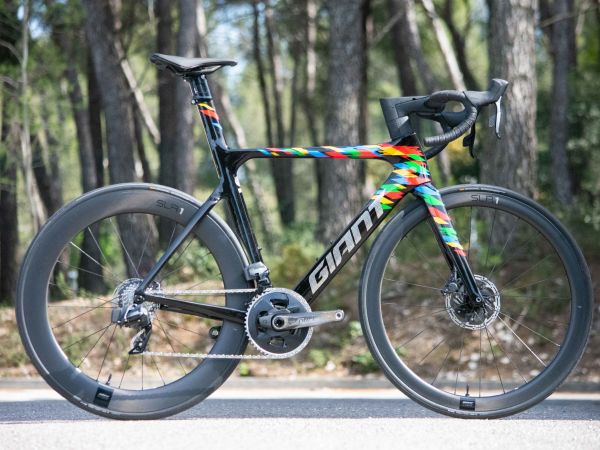 GIANT PRESENTA LA NUEVA PROPEL ADVANCED SL DISC LTD