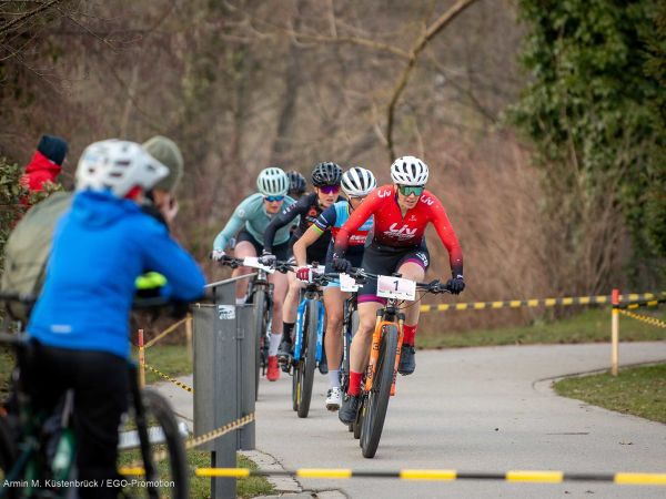 Linda Indergand Wins Fullgaz XCO!