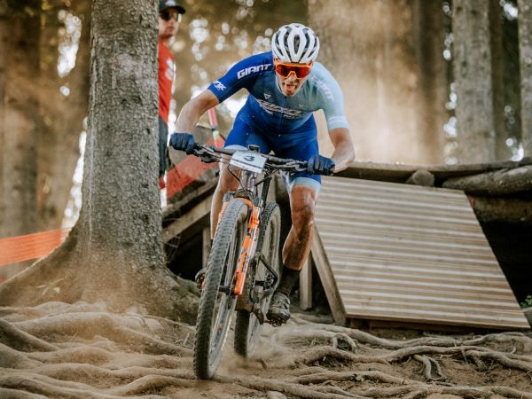 Week-end de podium pour les coureurs de la Coupe du Monde XC de Giant !