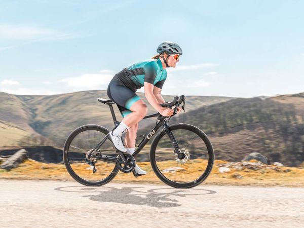 Langma Advanced Disc 1+ Named Women’s Road Bike of the Year by BikeRadar!