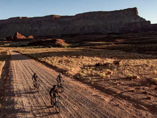 How to Find Gravel Rides Near You