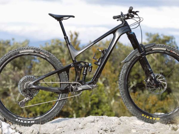 Le Trance X Advanced Pro 29 1 a bluffé Vélo Tout Terrain