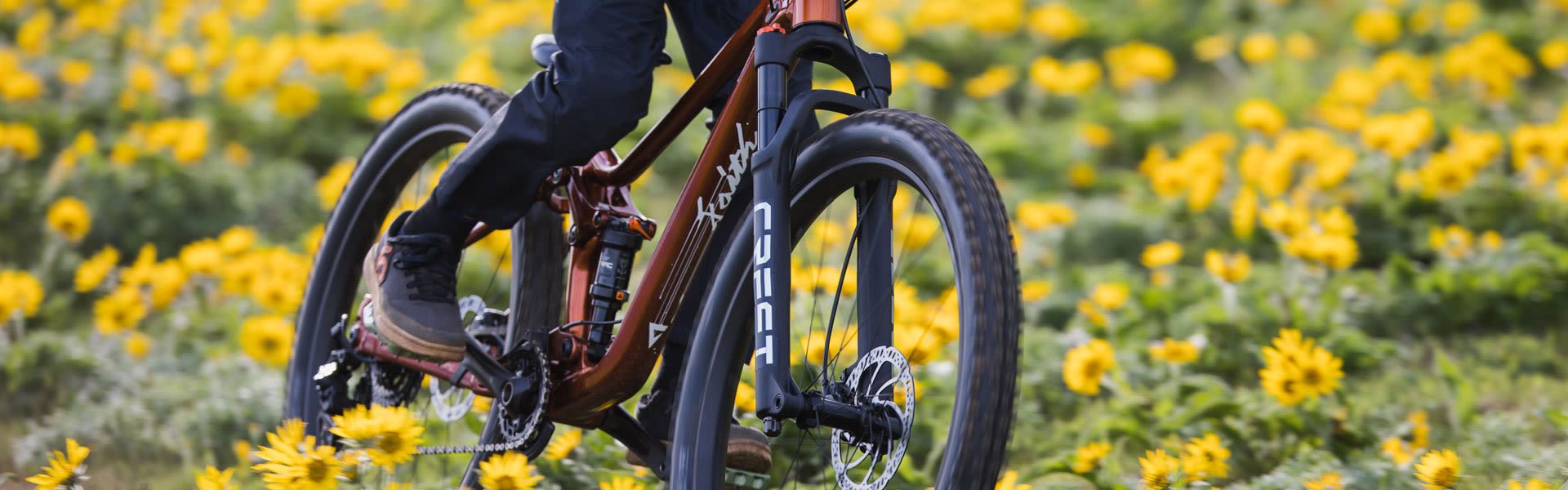 Crest SL FloTune Lite Suspension Fork | Giant Bicycles