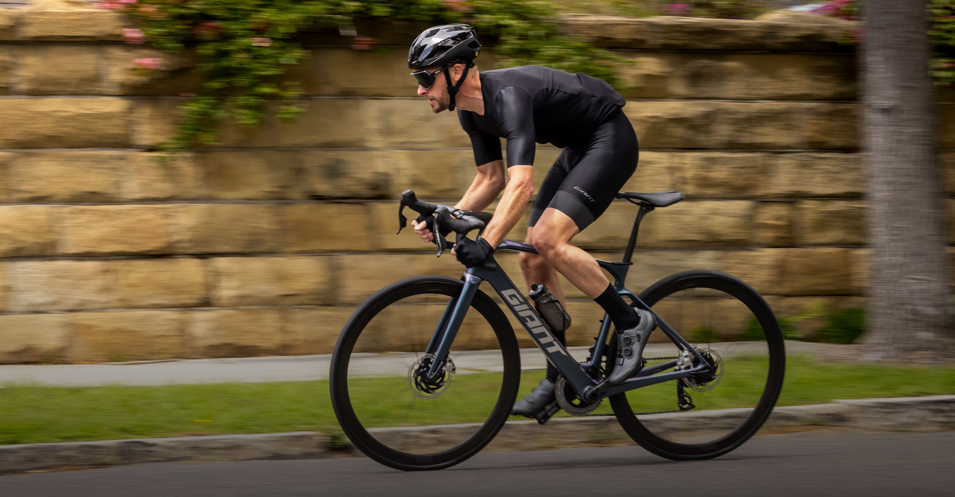 Electric Road Bikes 久ちゃん 様専用 GIANT ROAD E+ 2023年 走行500キロ |