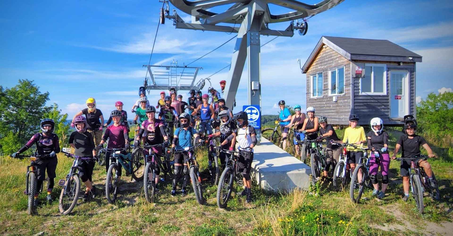 Horseshoe valley bike clearance park