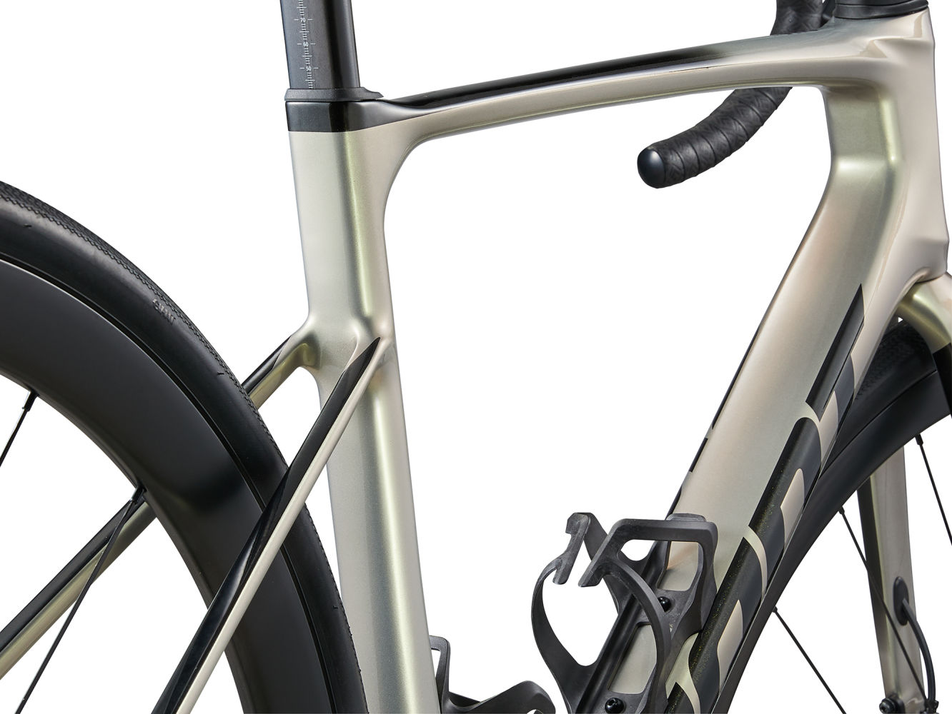Ultra light Endurance Road Bike Giant Defy Advanced SL 1 Giant