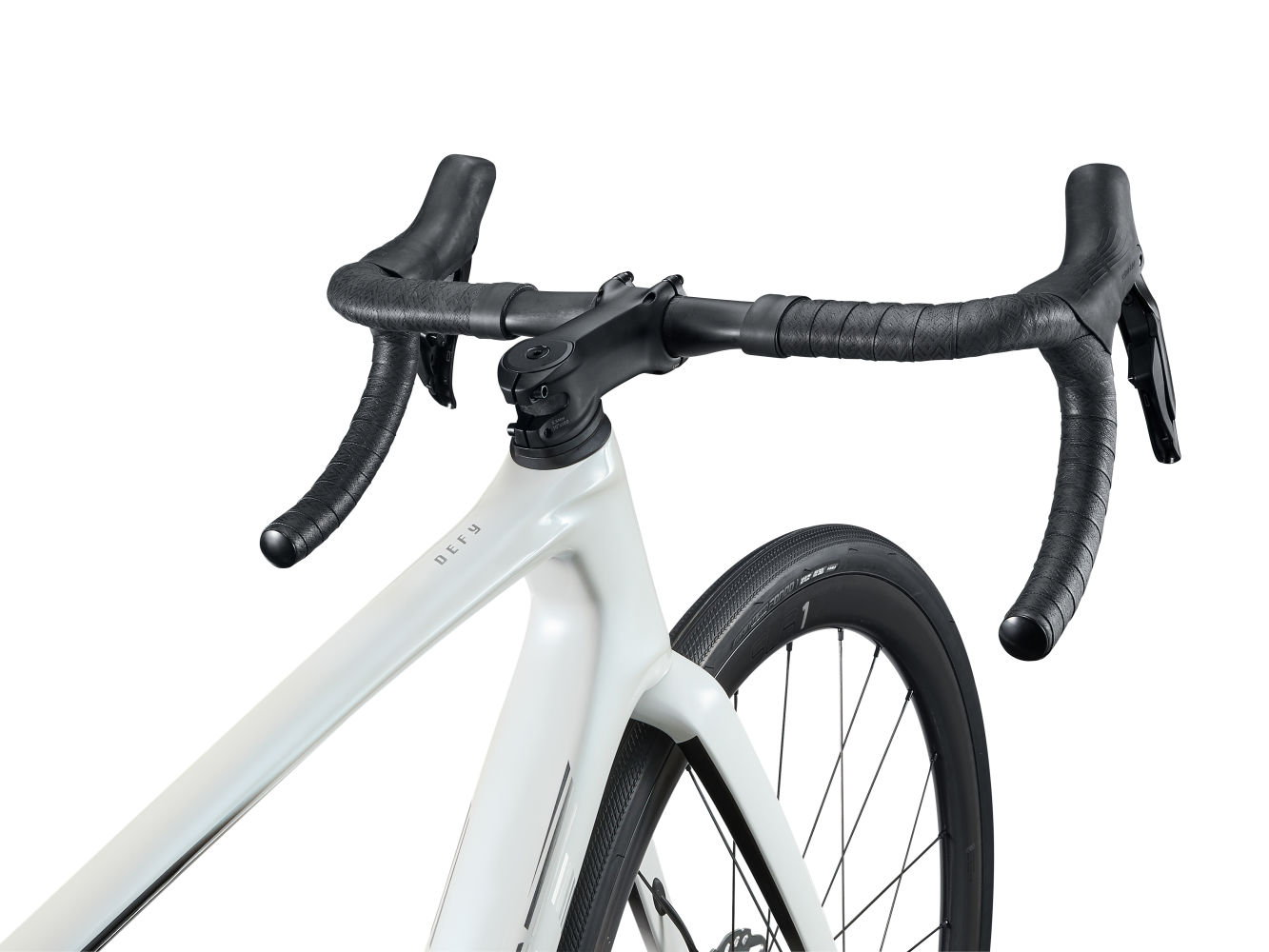 Giant defy 2025 white