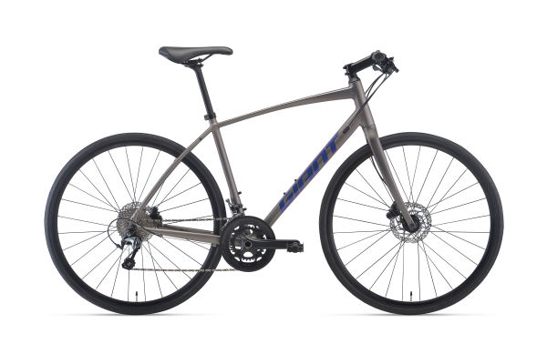 新品 大人気商品  | (2026) Disc RX Escape Giant 日本 Japan Bicycles 自転車本体