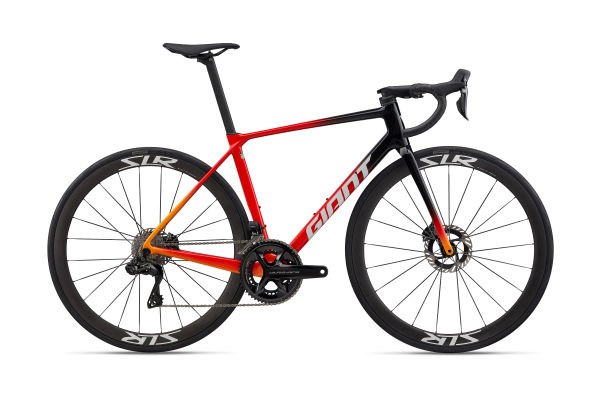 自転車本体 giant tcr advanced pro GIANT TCR」がフルモデルチェンジ！ ディスクブレーキ完成車で