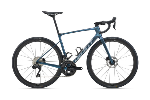 Velo endurance carbone Giant Defy Advanced 2025 Giant Bicycles FR