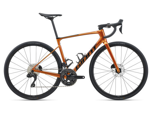 Giant Defy Advanced 1 2025 – Performance Endurance Road Bike with