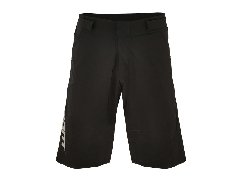 Short VTT Giant Layer et Volcano Giant Bicycles FR