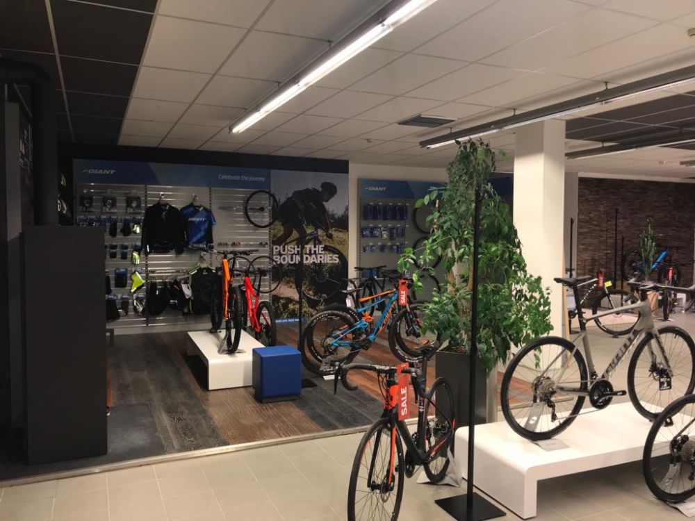 Giant Store De Velosatelier Giant Bicycles Giant Store De