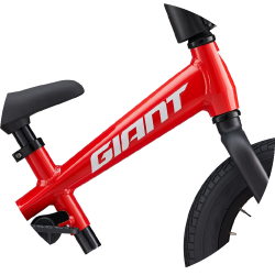 赤のGIANT、自転車ラック、備品セット