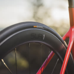 SLR 1 50 Disc Hookless Wheelsystem | Giant Bicycles Japan 日本 SLR 1 50 Disc Hookless Wheelsystem | Giant Bicycles Japan 日本