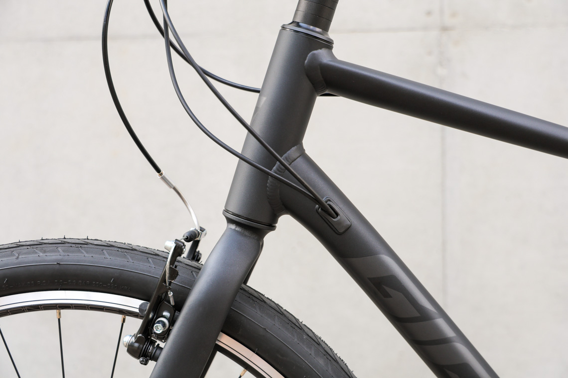 GIANT GRAVIER 27.5インチ 24速 470mmクロス ネイビー GIANT GRAVIER