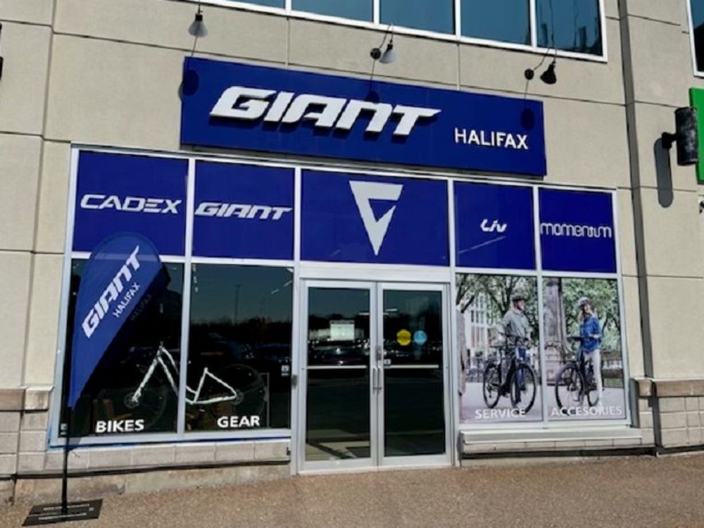 GIANT HALIFAX