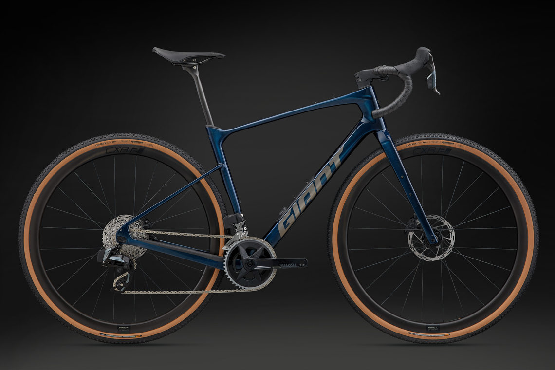 Giant revolt advanced2 フルカーボン GRX カーボングラベルバイク「REVOLT ADVANCED」の2026モデル登場