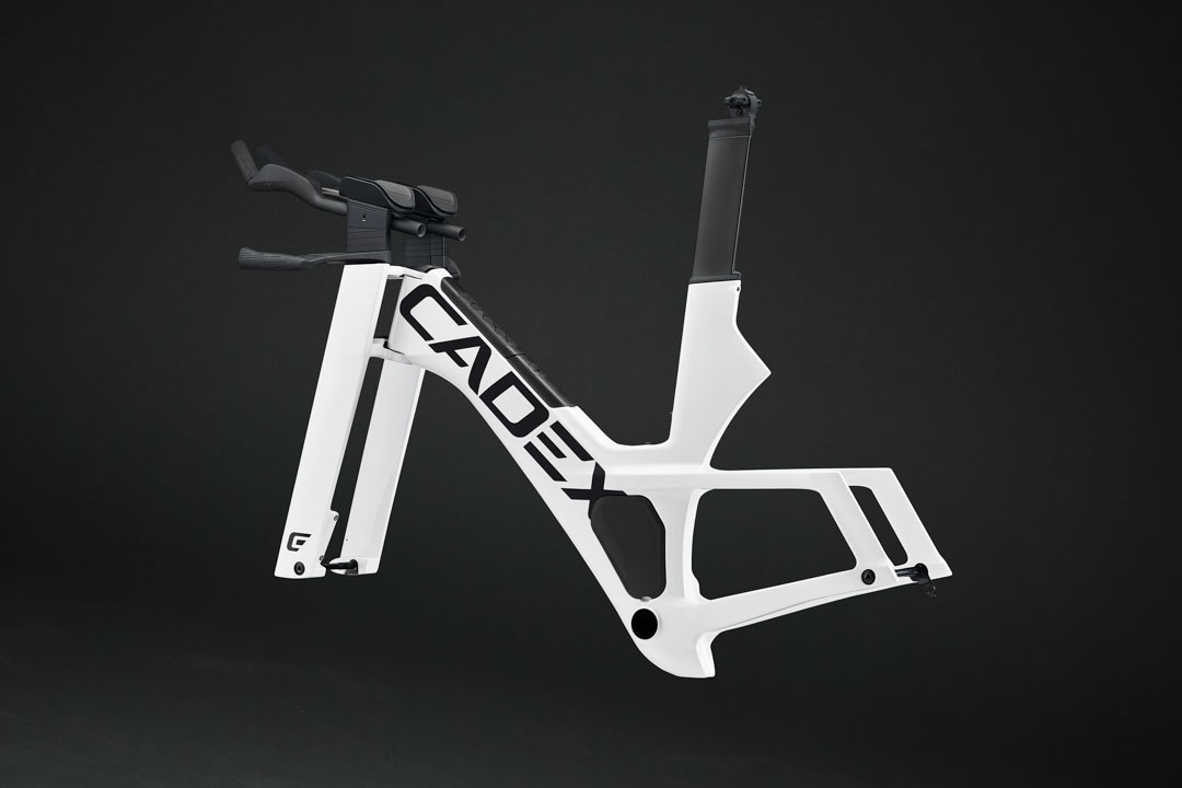 CADEX TRI に新色「ホワイト」登場 | CADEX Japan 日本