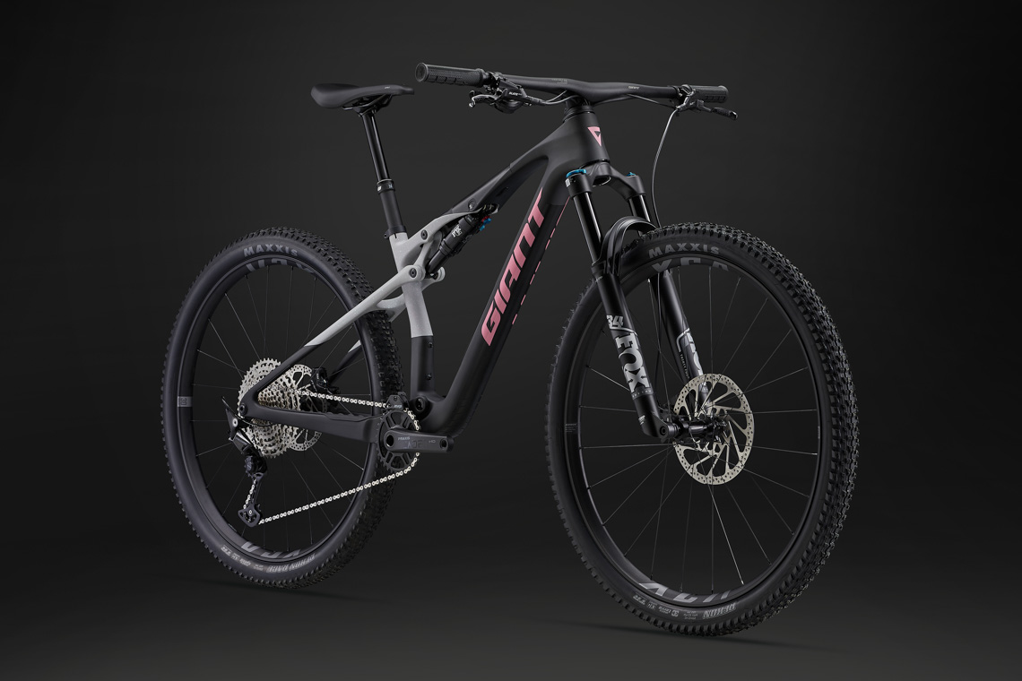 MTB世界選手権優勝に貢献 新型XCバイク「ANTHEM ADVANCED SL」シリーズ