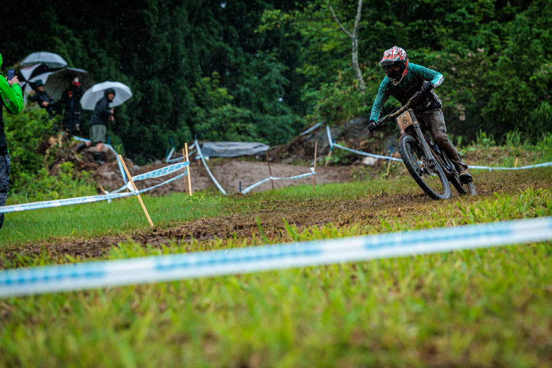 全日本選手権MTB DHI】清水選手が2位 / GS港北・及川店長がマスターズ