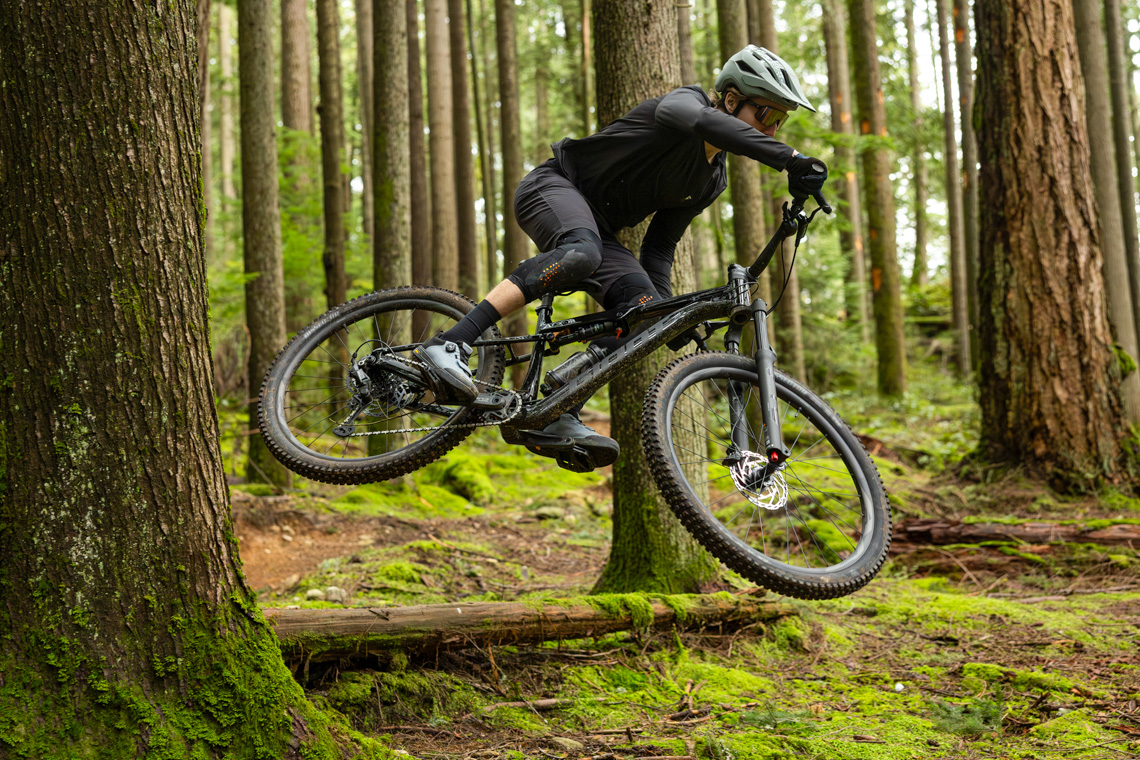 アルミフレームのフルサスMTB「STANCE」がフルモデルチェンジ 
