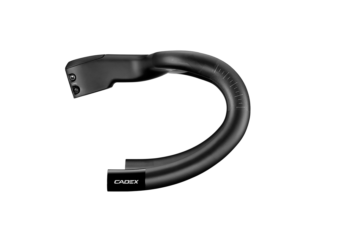 新型 CADEX AERO INTEGRATED HANDLEBAR 登場 より軽量かつエアロに進化