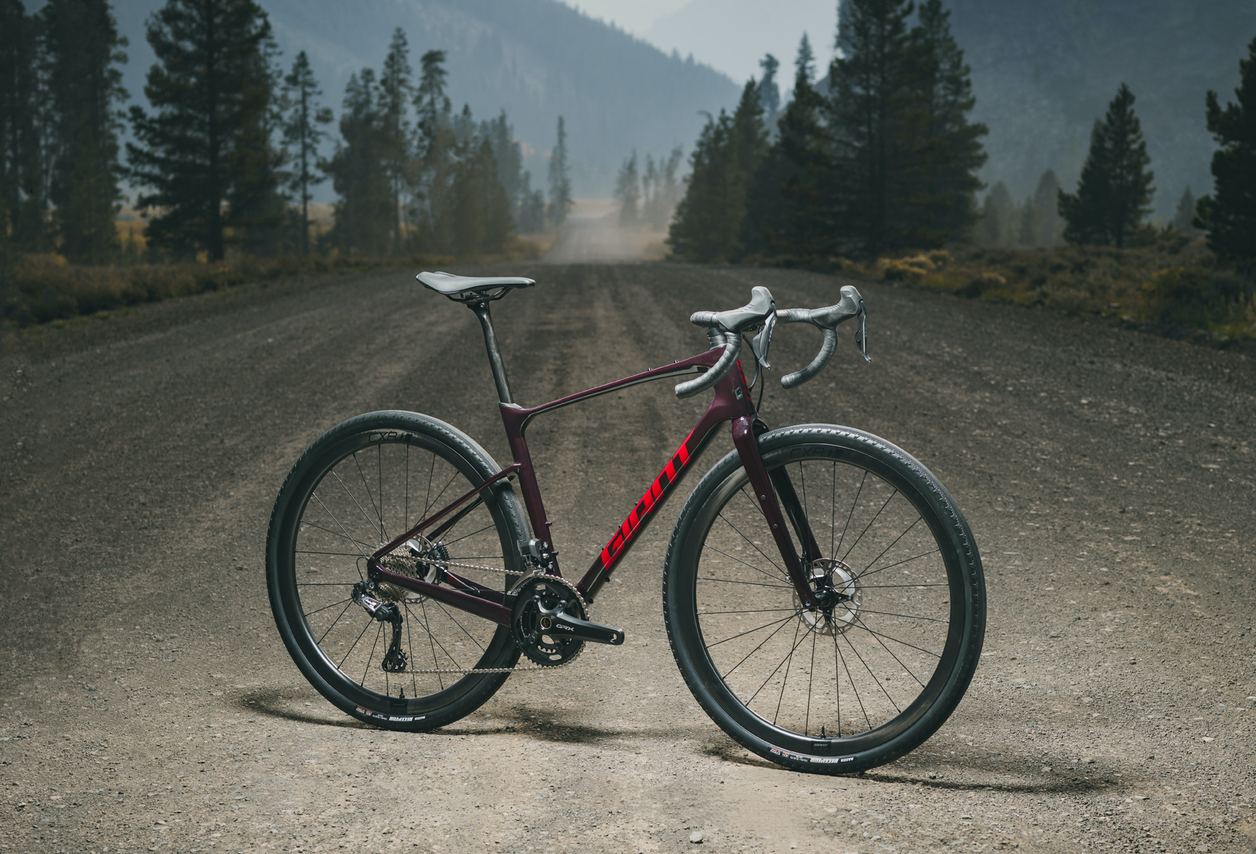 NOUS VOUS PR SENTONS LES NOUVEAUX REVOLT ADVANCED PRO ET REVOLT 