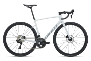 Defy Advanced 4 (2027) | Endurance bike | Giant Bicycles US