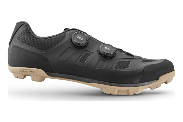 Chaussures Charge 1