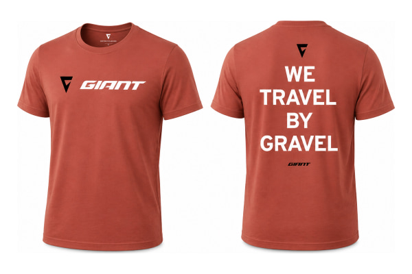 T-Shirt "We Travel by Gravel"