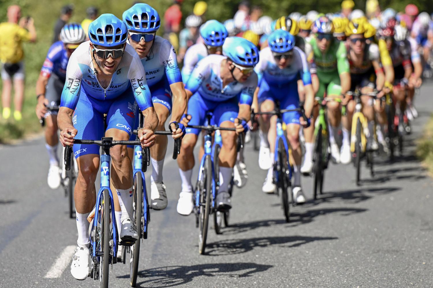 Team BikeExchangeJayco Wraps up Winning Tour de France Effort! Giant