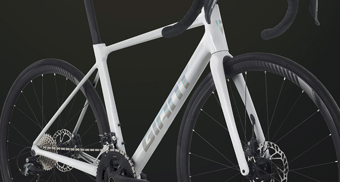 Escape R3 (2025) | City & Hybrid bike | Giant Bicycles Japan 日本